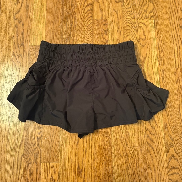 Free People Get Your Flirt On Shorts, Like New - Picture 1 of 4